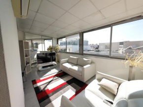 Apartment 52m2 With Air conditionners in Center Antibes